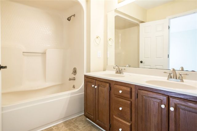 1249 Cherrywood Road, Waycross, GA 31503