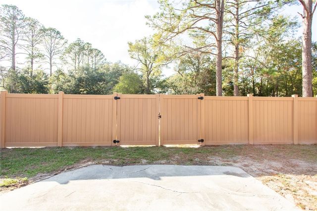 1249 Cherrywood Road, Waycross, GA 31503