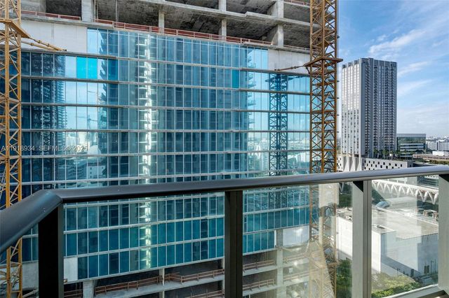 11 NE 6th Street 2206, Miami, FL 33132