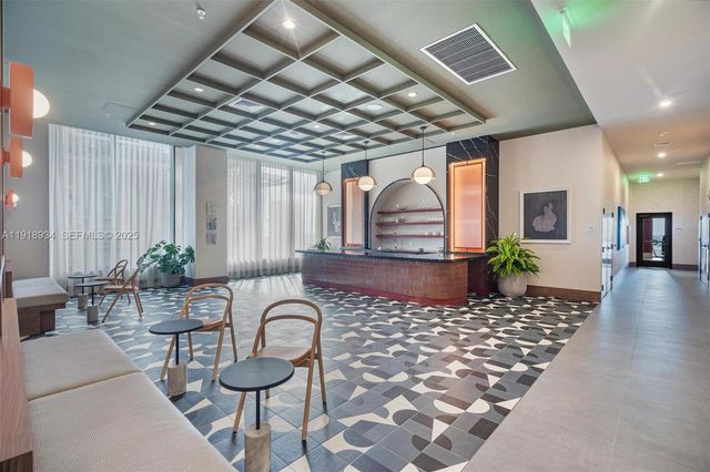 11 NE 6th Street 2206, Miami, FL 33132