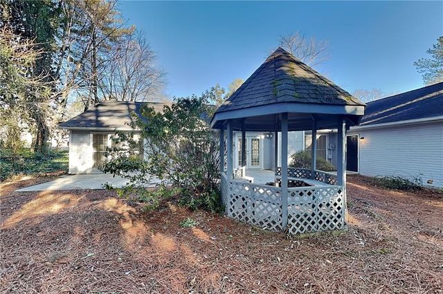 1231 Tinderbox NW Lane, Kennesaw, GA 30144