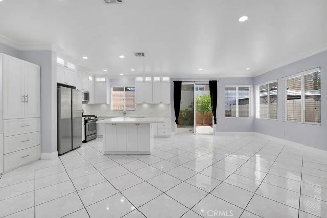 12445 Sonoma Drive, Pacoima, CA 91331