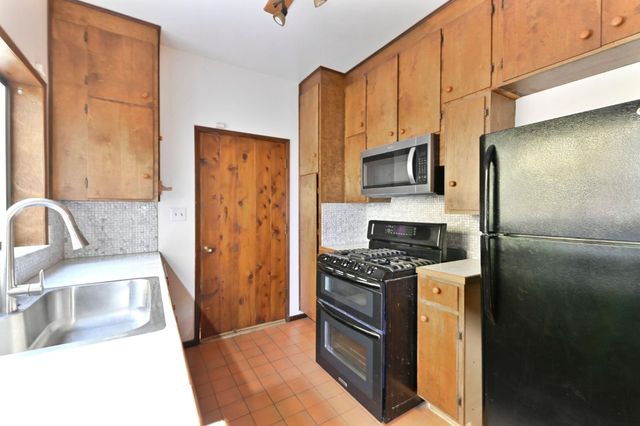 17534 Humbug Creek Rd, Glencoe, CA 95232