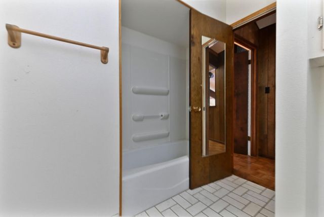 17534 Humbug Creek Rd, Glencoe, CA 95232