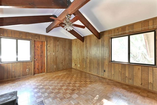 17534 Humbug Creek Rd, Glencoe, CA 95232