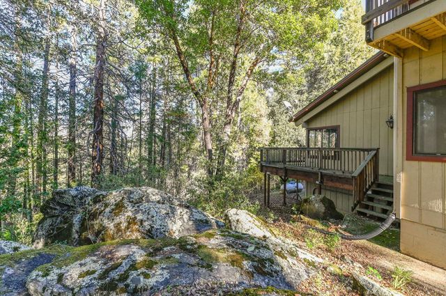 17534 Humbug Creek Rd, Glencoe, CA 95232