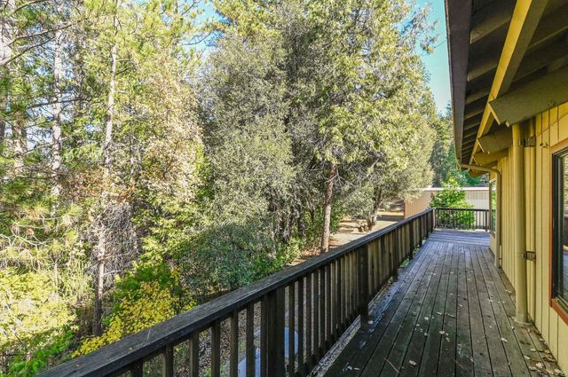 17534 Humbug Creek Rd, Glencoe, CA 95232