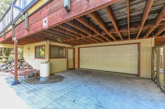 17534 Humbug Creek Rd, Glencoe, CA 95232