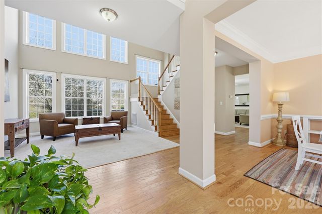 8526 Wren Creek Drive, Charlotte, NC 28269