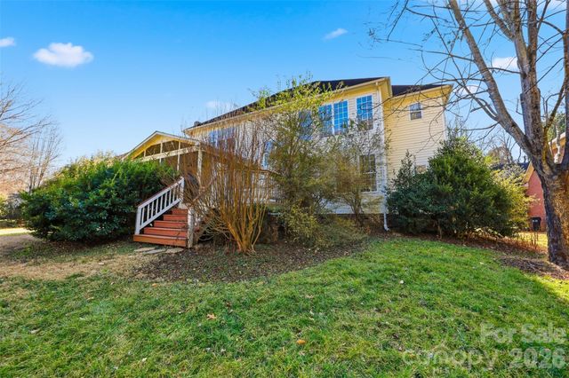 8526 Wren Creek Drive, Charlotte, NC 28269