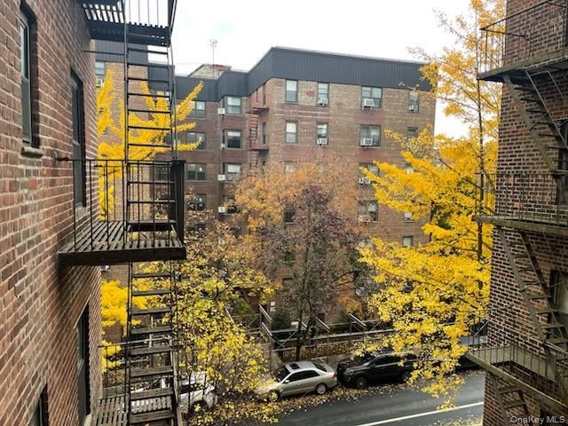 32-42 91st Street 401, Jackson Heights, NY 11369