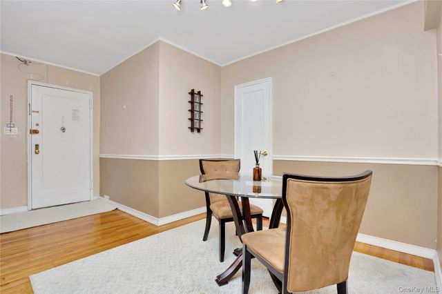 32-42 91st Street 401, Jackson Heights, NY 11369