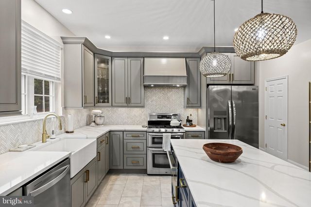 116 SARAH DR, Mickleton, NJ 08056