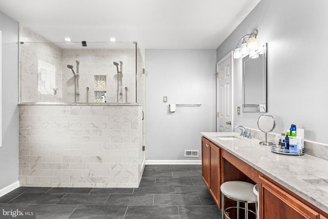 116 SARAH DR, Mickleton, NJ 08056