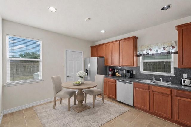 15019 Silhouette Ridge Drive, Humble, TX 77396