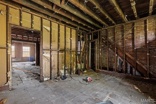 4611 Natural Bridge Avenue, St Louis, MO 63115