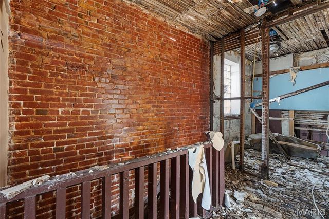 4611 Natural Bridge Avenue, St Louis, MO 63115