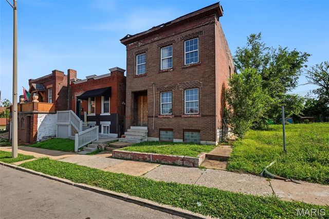 4611 Natural Bridge Avenue, St Louis, MO 63115