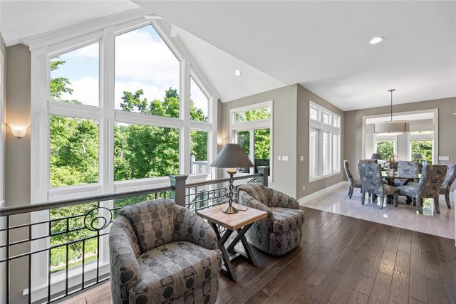 6712 Spring Grove Court NE, Cedar Rapids, IA 52411