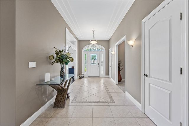 6712 Spring Grove Court NE, Cedar Rapids, IA 52411