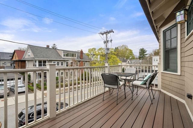 136 Appleton St 1, Cambridge, MA 01238