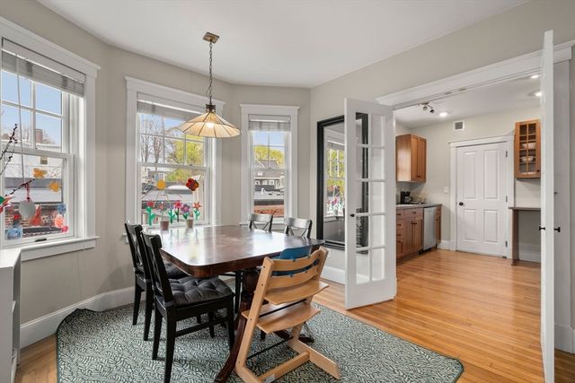 136 Appleton St 1, Cambridge, MA 01238