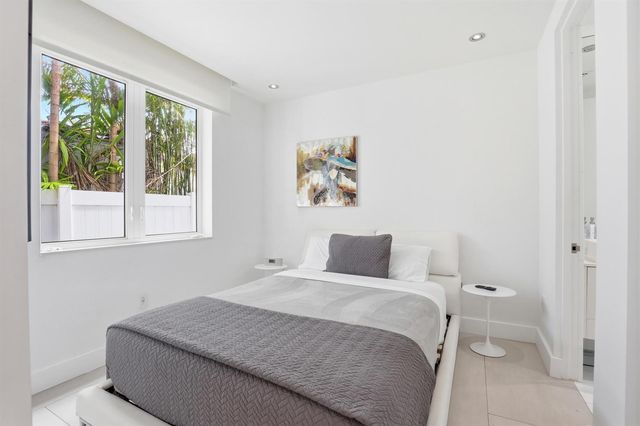 3017 N ATLANTIC Boulevard, Fort Lauderdale, FL 33308