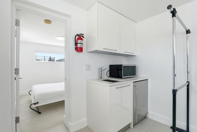 3017 N ATLANTIC Boulevard, Fort Lauderdale, FL 33308
