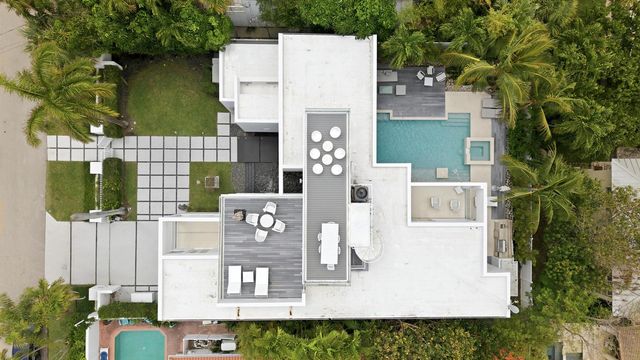 3017 N ATLANTIC Boulevard, Fort Lauderdale, FL 33308