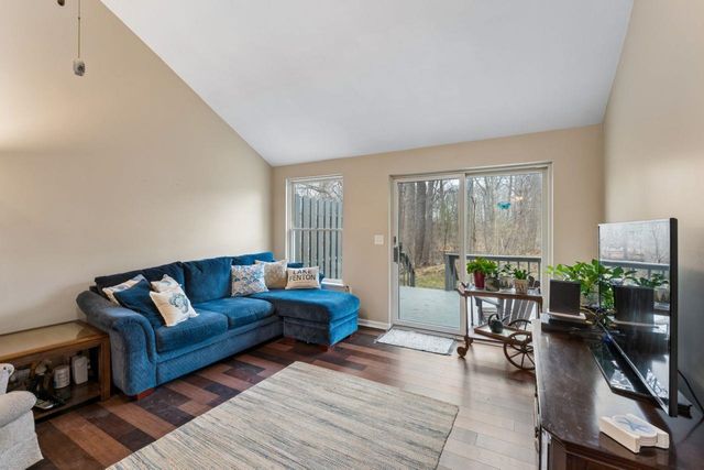 2338 Golden Pond Court, Fenton, MI 48430