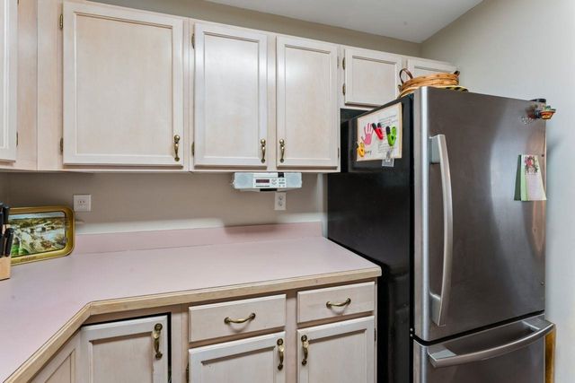 2338 Golden Pond Court, Fenton, MI 48430