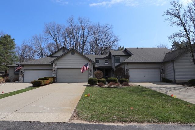 2338 Golden Pond Court, Fenton, MI 48430