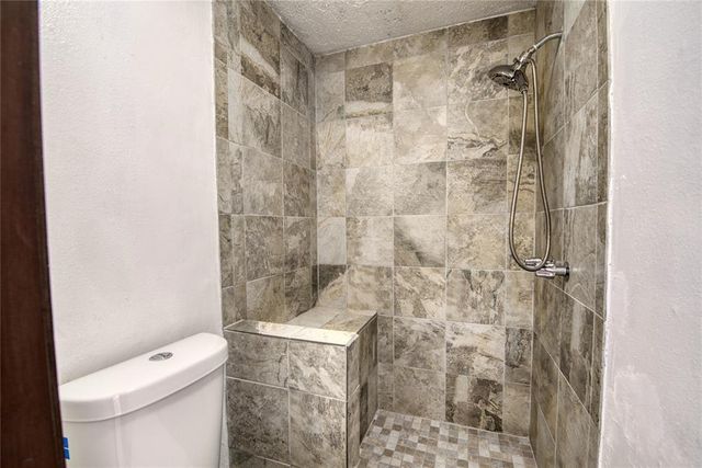 2908 N Redmond Court, Oklahoma City, OK 73127