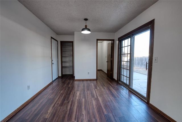 2908 N Redmond Court, Oklahoma City, OK 73127