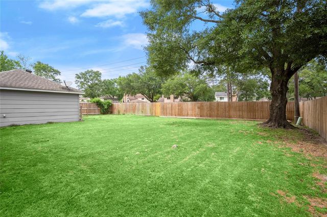 17614 Cypress Spring Drive, Spring, TX 77388