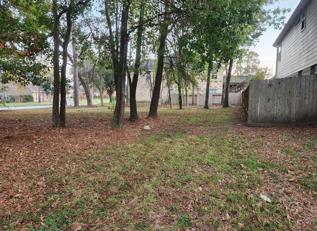 8630 Discus Drive, Humble, TX 77346