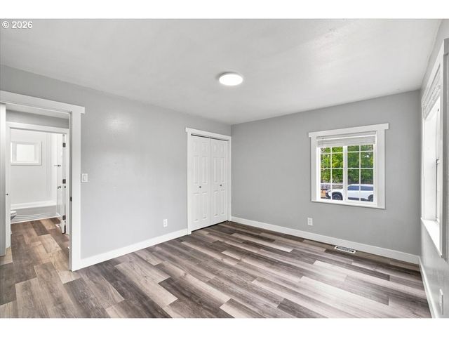 1009 Se 113TH Ave, Portland, OR 97216