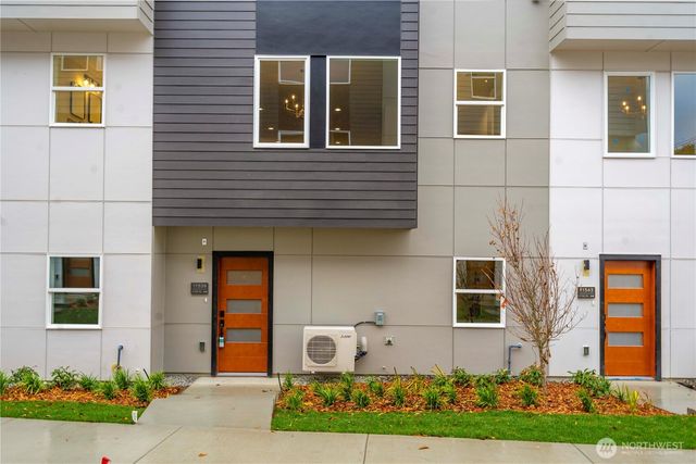 11539 17th Place SW, Burien, WA 98146