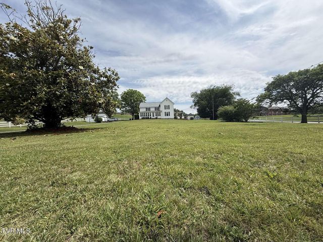 4463 Weaver Pike, Bluff City, TN 37618
