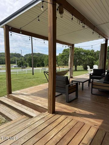 4463 Weaver Pike, Bluff City, TN 37618