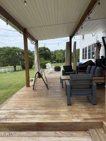 4463 Weaver Pike, Bluff City, TN 37618