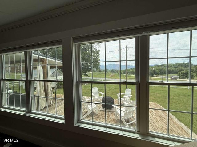 4463 Weaver Pike, Bluff City, TN 37618