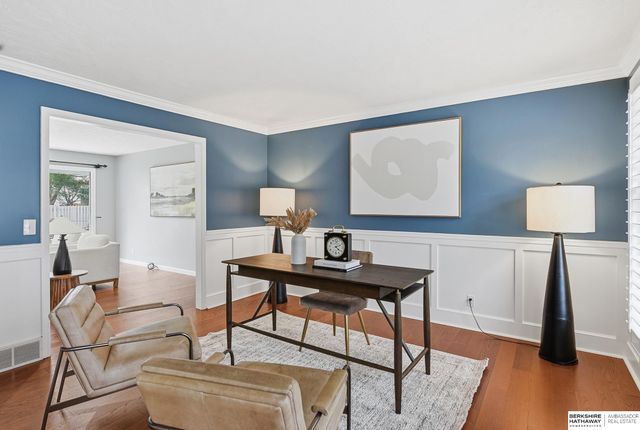 21201 Brentwood Road, Elkhorn, NE 68022