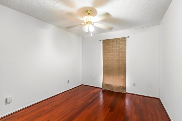 12550 Whittington Drive 704, Houston, TX 77077