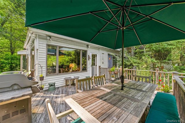 69 Montrose Station Road, Montrose, NY 10548