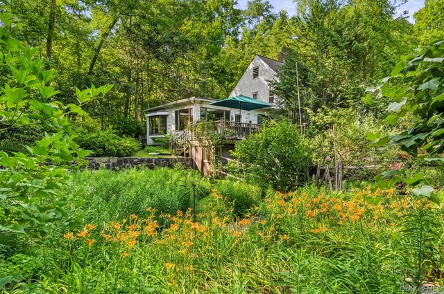 69 Montrose Station Road, Montrose, NY 10548