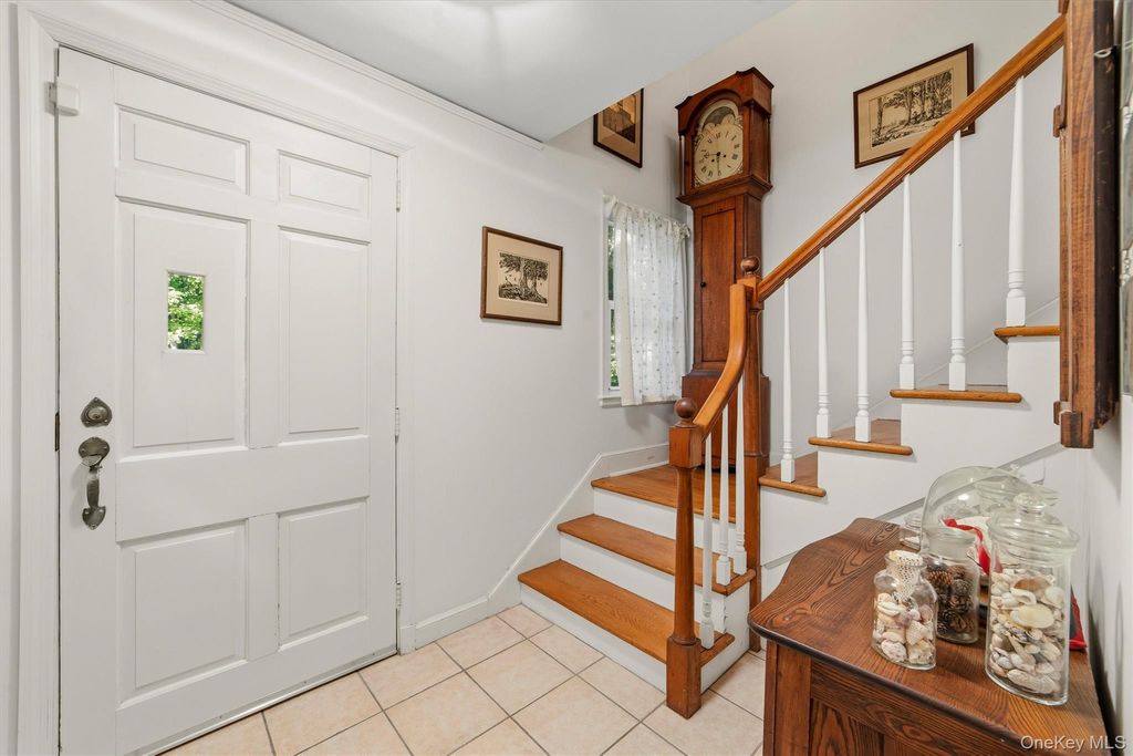 69 Montrose Station Road, Montrose, NY 10548 — photo 4