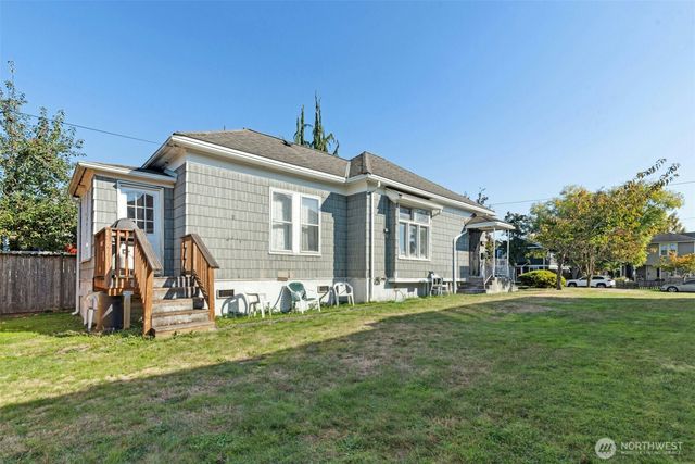 1926 Colby Avenue, Everett, WA 98201