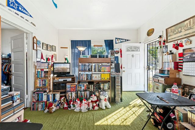 1926 Colby Avenue, Everett, WA 98201