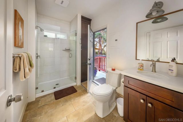 12052 Sky View Dr, Valley Center, CA 92082